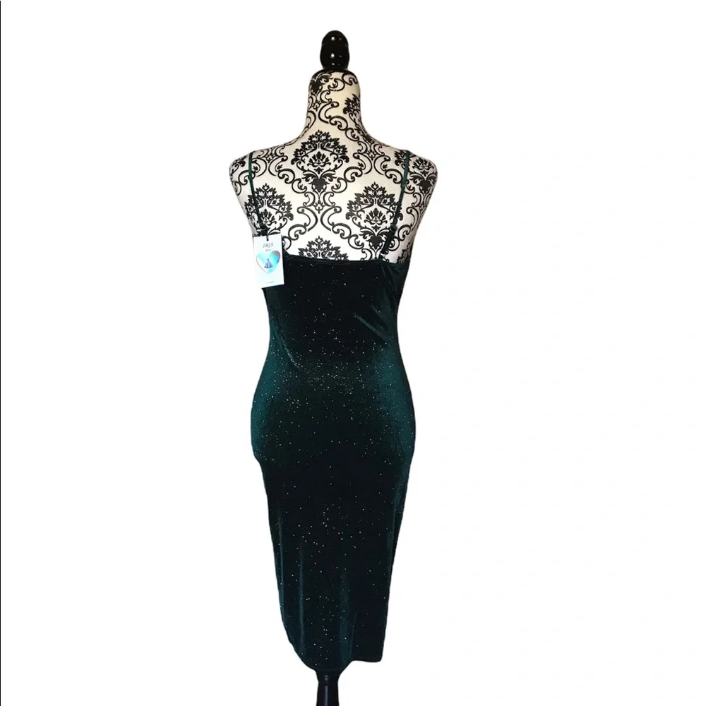IRIS EMERAD GREEN VELVET DRESS - Picture 3 of 5